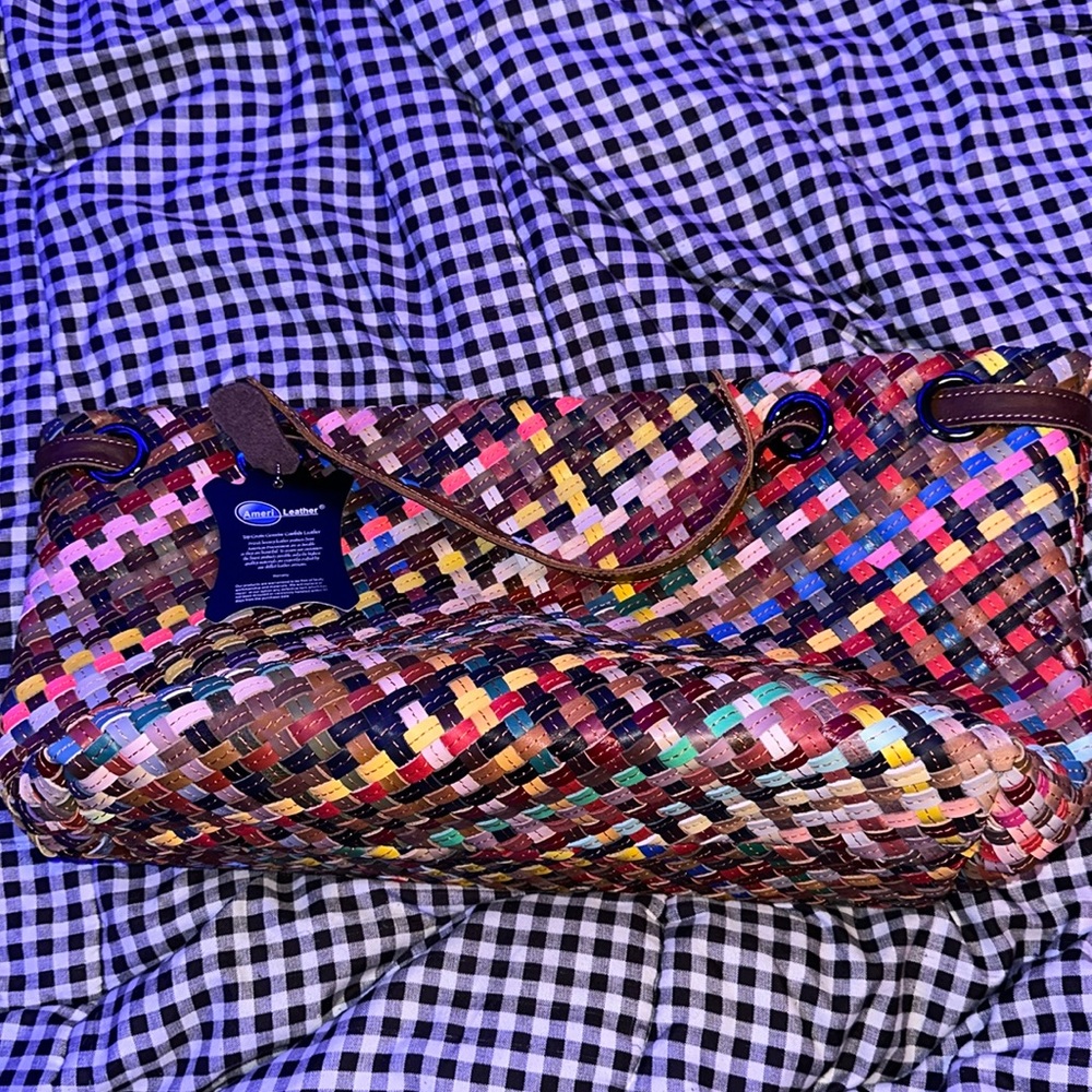 Brand new tote